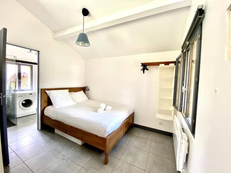 La Lande - Petite Maison Avec Jardin Vendat ภายนอก รูปภาพ